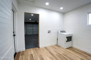 4437 E Alemria Rd, Phoenix, AZ 85008 - Photo 18