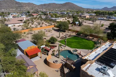 9048 W Calle Lejos --, Peoria, AZ 85383 - Photo 40