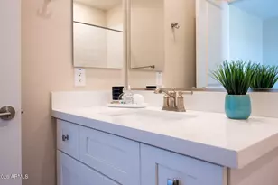 161 E Balsam Dr, Chandler, AZ 85286 - Photo 16