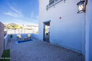 161 E Balsam Dr, Chandler, AZ 85286 - Photo 22