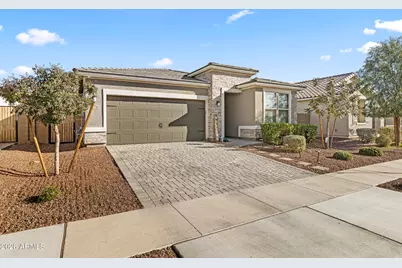 17726 W Bajada Road, Surprise, AZ 85387 - Photo 2
