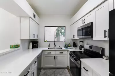 1287 N Alma School Road #206, Chandler, AZ 85224 - Photo 4