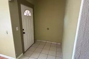 1052 E Ave, Douglas, AZ 85607 - Photo 2