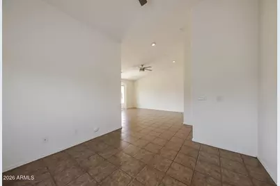 5716 S 30th Lane, Phoenix, AZ 85041 - Photo 8