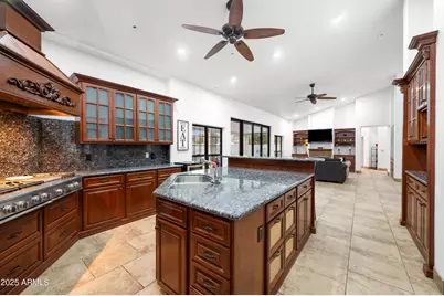 522 W Marlette Avenue, Phoenix, AZ 85013 - Photo 10