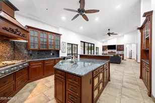 522 W Marlette Ave, Phoenix, AZ 85013 - Photo 10