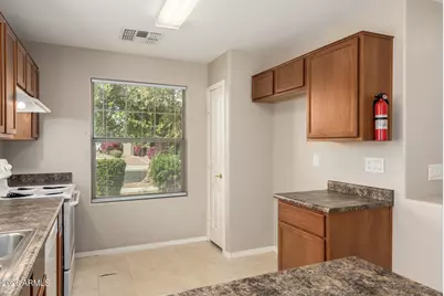 3956 E Maplewood Street, Gilbert, AZ 85297 - Photo 10