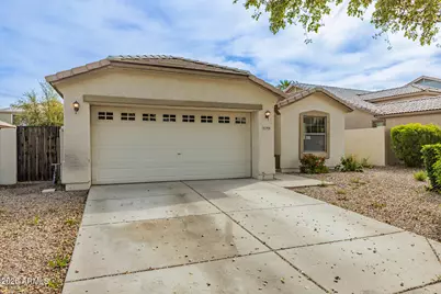 3956 E Maplewood Street, Gilbert, AZ 85297 - Photo 2