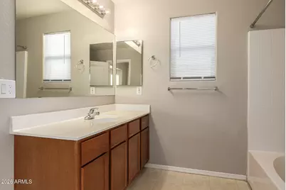 3956 E Maplewood Street, Gilbert, AZ 85297 - Photo 14