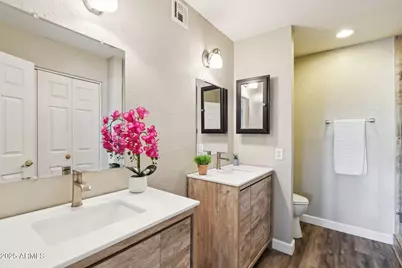 4530 W Continental Drive, Glendale, AZ 85308 - Photo 8