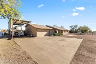 22218 W Meade Ln, Buckeye, AZ 85326 - Photo 2