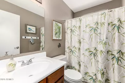 10016 N 65th Lane, Glendale, AZ 85302 - Photo 16