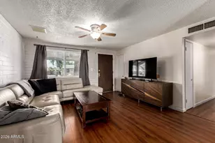 3474 E Delcoa Dr, Phoenix, AZ 85032 - Photo 4