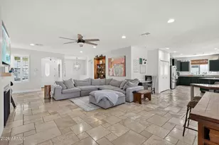 2860 E Camellia Dr, Gilbert, AZ 85296 - Photo 8