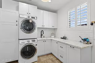 2860 E Camellia Dr, Gilbert, AZ 85296 - Photo 44