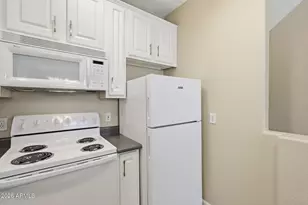 4465 E Paradise Vlg Pkwy S, Phoenix, AZ 85032 - Photo 4