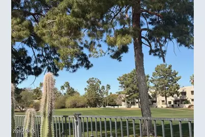 2737 E Arizona Biltmore Circle #7, Phoenix, AZ 85016 - Photo 4