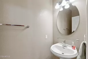 25815 N 67th Dr, Peoria, AZ 85383 - Photo 14