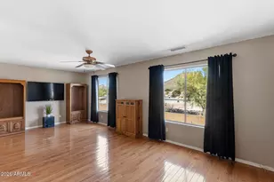 25815 N 67th Dr, Peoria, AZ 85383 - Photo 14