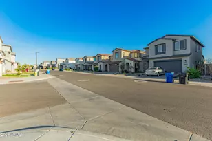 1487 E Blue Spruce Ln, Gilbert, AZ 85298 - Photo 10