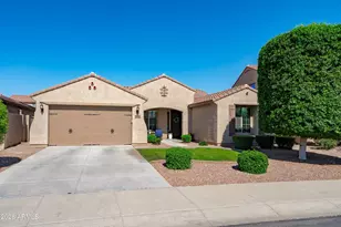 10772 W Whitehorn Way, Peoria, AZ 85383 - Photo 2