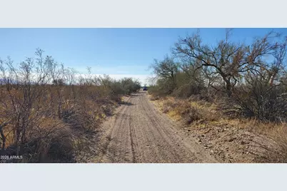 0 N 323 Avenue #31, Wittmann, AZ 85361 - Photo 4