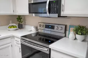 5401 E Van Buren St, Phoenix, AZ 85008 - Photo 14