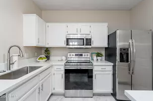 5401 E Van Buren St, Phoenix, AZ 85008 - Photo 12
