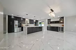 106 E El Camino Dr, Phoenix, AZ 85020 - Photo 10