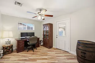 2422 N 37th St, Phoenix, AZ 85008 - Photo 18