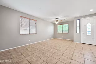 18165 W Canyon Ln, Goodyear, AZ 85338 - Photo 4