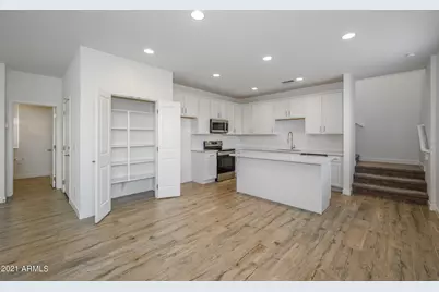 9517 E Talon Avenue, Mesa, AZ 85212 - Photo 4