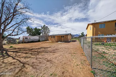 10229 S Honeysuckle Drive, Hereford, AZ 85615 - Photo 28