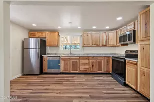 10229 S Honeysuckle Dr, Hereford, AZ 85615 - Photo 10