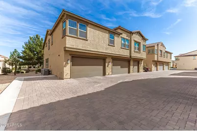 14870 W Encanto Boulevard #1059, Goodyear, AZ 85395 - Photo 4