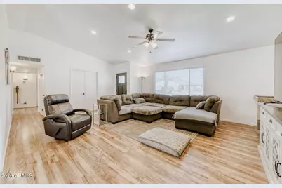 4209 E Acoma Drive, Phoenix, AZ 85032 - Photo 6