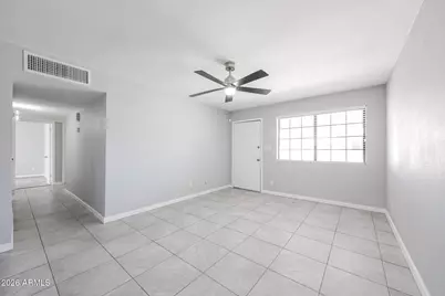 8201 W Earll Drive, Phoenix, AZ 85033 - Photo 14