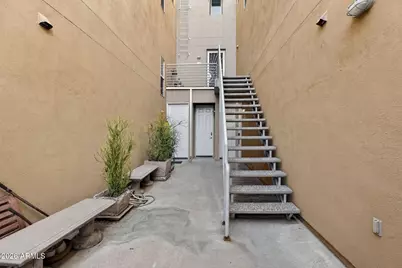 706 E Washington Street #207, Phoenix, AZ 85034 - Photo 4