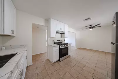 10025 N 17th Avenue, Phoenix, AZ 85021 - Photo 26