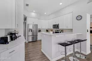 11062 E Sahuaro Dr, Scottsdale, AZ 85259 - Photo 4