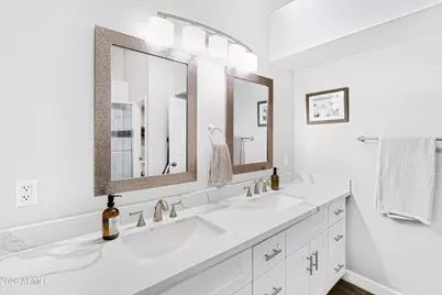 11062 E Sahuaro Drive, Scottsdale, AZ 85259 - Photo 10