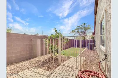 18354 W Monterosa Street, Goodyear, AZ 85395 - Photo 46