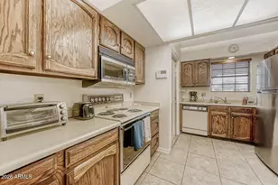 4209 E Everett Dr, Phoenix, AZ 85032 - Photo 6