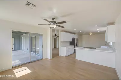 613 W Peralta Avenue, Mesa, AZ 85210 - Photo 10