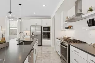 8024 W Harmont Dr, Peoria, AZ 85345 - Photo 6