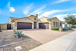 1867 E Gillcrest Rd, Gilbert, AZ 85298 - Photo 2