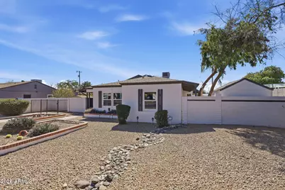 1721 W Weldon Avenue, Phoenix, AZ 85015 - Photo 2