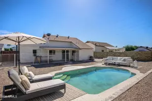 1208 E Wickieup Ln, Phoenix, AZ 85024 - Photo 20