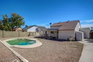 1208 E Wickieup Ln, Phoenix, AZ 85024 - Photo 20