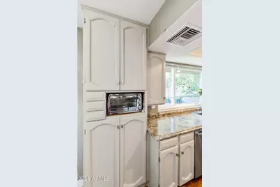 1922 E Myrna Lane, Tempe, AZ 85284 - Photo 18